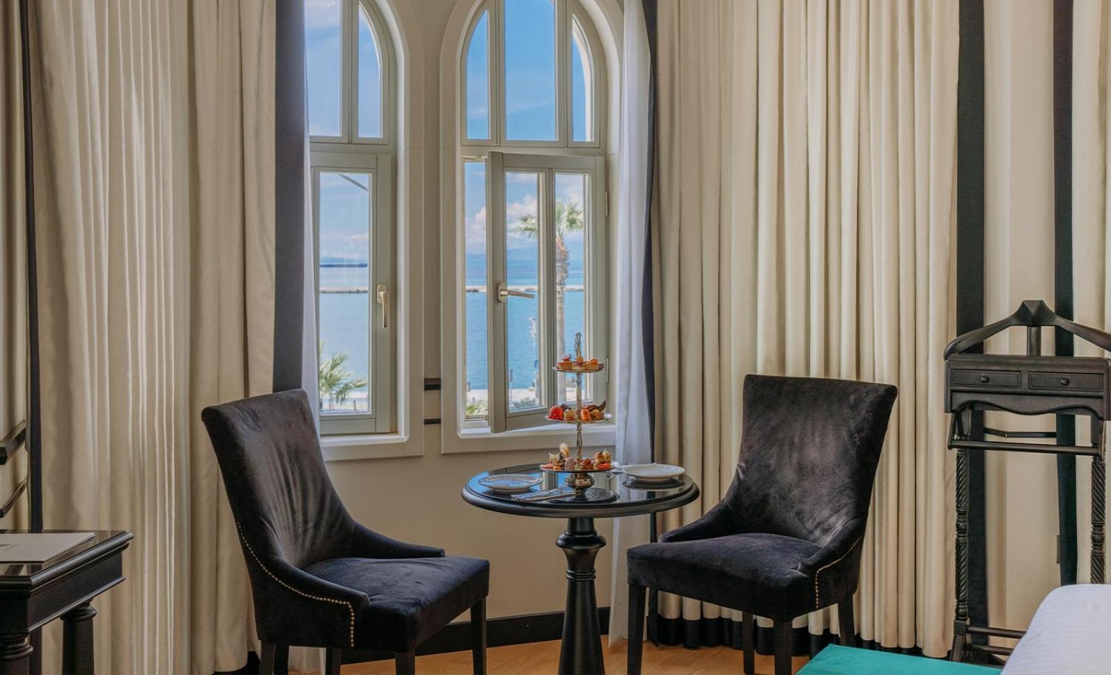 En Hotel Boutique Izmir Bagian luar foto